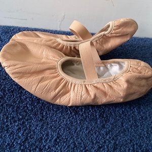 Ballet slippers